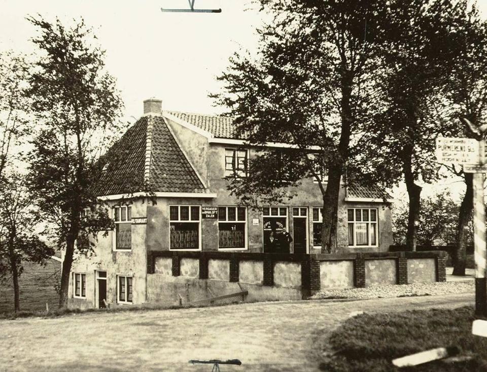 Cafe Brasserie Het Heerenhuis Het Kalf Dış mekan fotoğraf