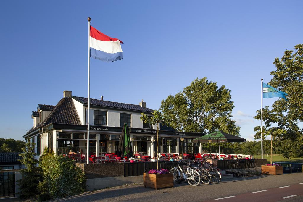 Cafe Brasserie Het Heerenhuis Het Kalf Dış mekan fotoğraf